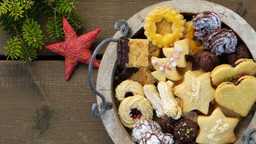 Cukroví na vánoční stůl neodmyslitelně patří