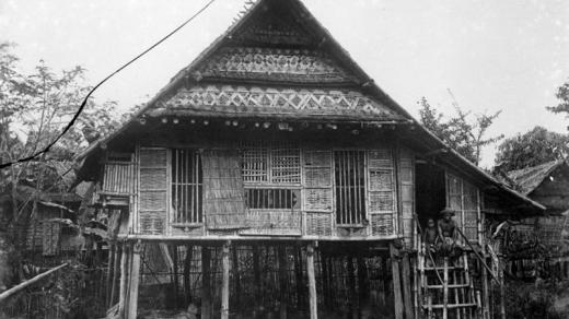 Sulawesi – tradiční zemědělské obydlí