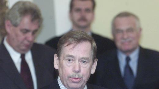 Václav Havel, Miloš Zeman a Václav Klaus v roce 2002