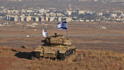 Vrak izraelského tanku ze syrsko-izraelských válek na Golanských výšinách