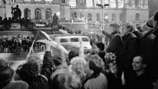 Listopad 1989 v Praze, demonstrace na Václavském náměstí