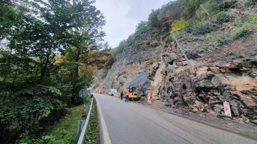 Skála mezi Českým Krumlovem a Větřním už je zabezpečená