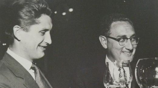 Jiří Dienstbier a Henry Kissinger