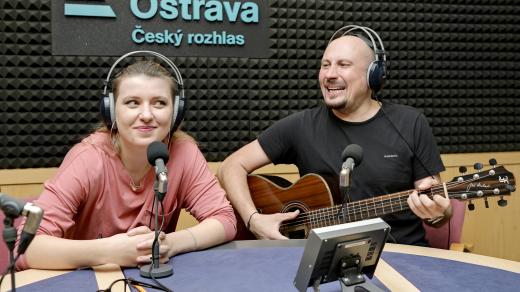Papiňák s Mirkou Miškechovou a Jiřím Krhutem