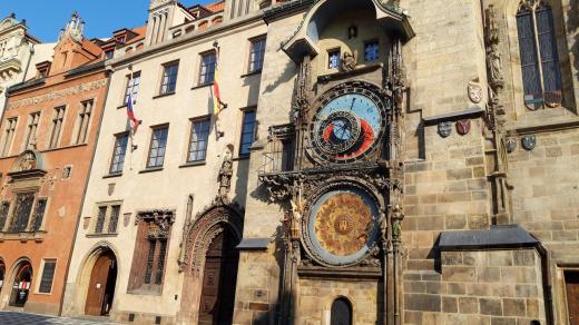 Staroměstský orloj pohání důmyslný historický mechanismus, o který je třeba stále pečovat