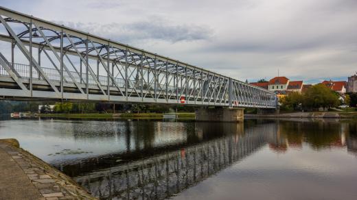Železný most v Týně nad Vltavou