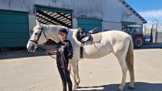 Při praktické části maturity musejí studenti České zemědělské akademie v Humpolci pracovat se zvířaty