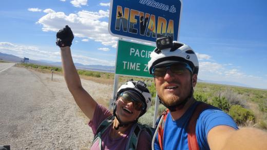 Peggy Marvanová a Adam Záviška zdolali 8100 km American Trail Race