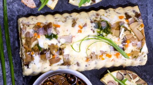 Vaječná tlačenka s houbami