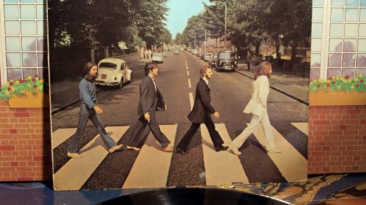 Deska Abbey Road od Beatles slaví 50 let.