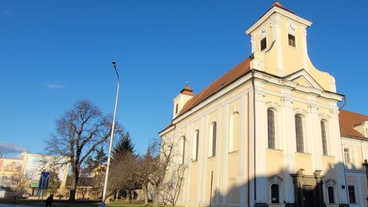 Kostel sv. Jana Nepomuckého byl vystavěn na místě starší kaple v padesátých letech 18. století