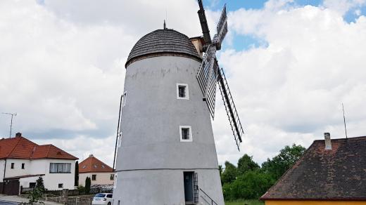 Větrný mlýn v Třebíči sloužil k mletí takzvaného třísla pro místní koželuhy