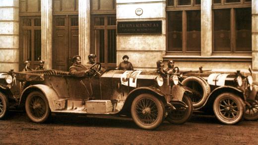 Vozy Laurin & Klement na snímku pořízeném v prvních letech 20. století