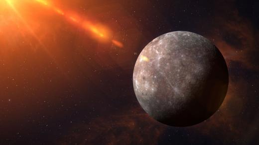 Planeta Merkur, vesmír