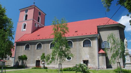 Kostel v Hnojicích