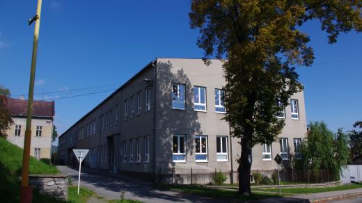 Škola v Bohuslavicích prošla mnoha přestavbami