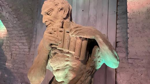 Na přípravě lapidária se podíleli studenti a učitelé ze Západočeské univerzity v Plzni