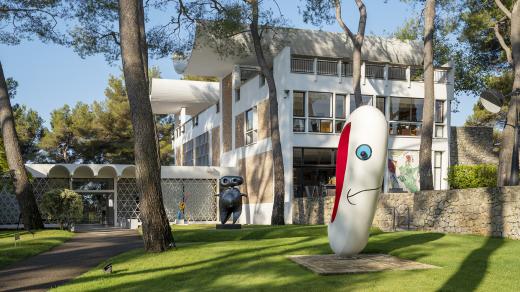 Nadace Maeght, zahrada soch – Joan Miró, Personnage