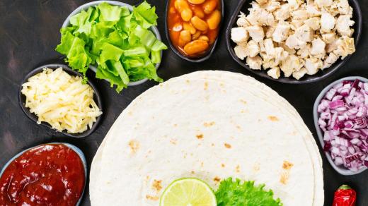 Tortilla s dalšími ingrediencemi