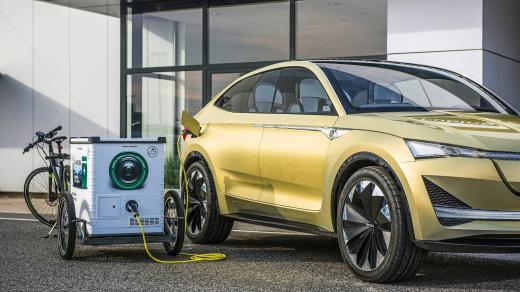 Škoda Auto DigiLab začíná v Praze testovat mobilní nabíjecí stanice pro elektromobily