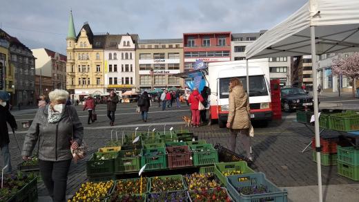 Do Ústí nad Labem se zase vrátily farmářské trhy