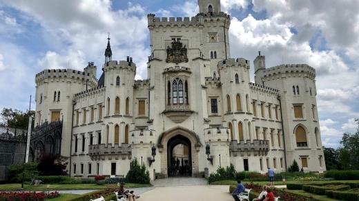 Zámek Hluboká patří k turisticky nejatraktivnějším památkám v Česku