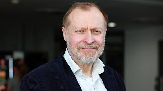 Petr Pöthe, psychoterapeut a psychiatr, zakladatel vzdělávacího institutu IPDAR a tvůrce podcastu O dětské duši