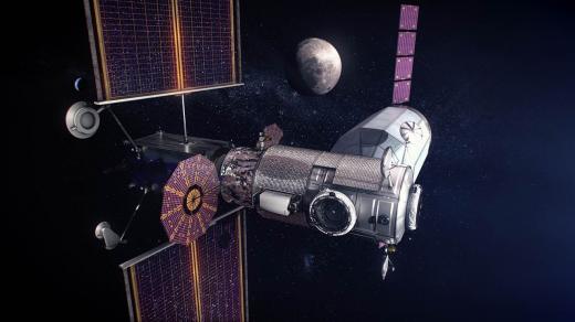 Umělecká představa lunární kosmické stanice Gateway. Základní moduly PPE a HALO s připojenou zásobní lodí