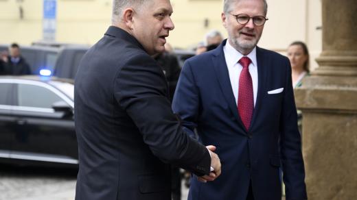 Robert Fico (Směr) a Petr Fiala (ODS)