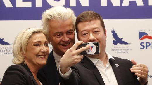 Zleva: Marie Le Penová, Geert Wilders, Tomio Okamura.