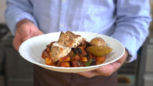 Vaření za hubičku s Romanem Paulusem: Kuřecí prsa se středomořskou zeleninou