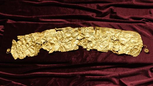 Zlatý šperk nalezený loni v Opavě je z mladší doby bronozové