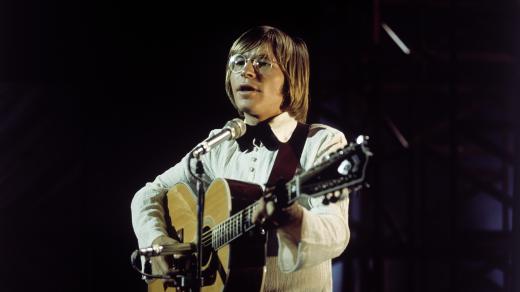 John Denver, 1975