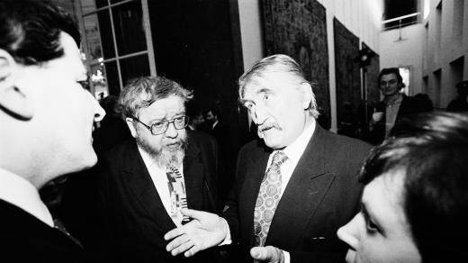 Disidenti Václav Benda a Pavel Landovský