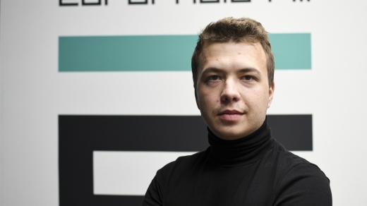 Běloruský opoziční novinář Raman Pratasevič v roce 2019