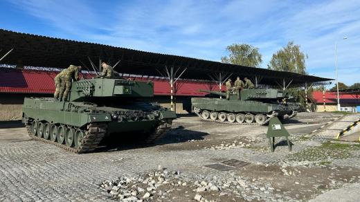Ve vojenském prostoru Libavá probíhá výcvik střeleb z tanků Leopard