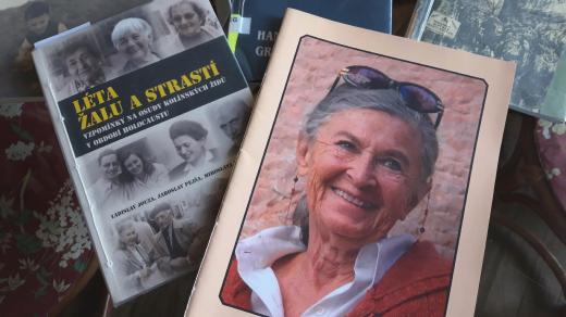 Hana Greenfieldová přežila holokaust. Její vzpomínky najdete v několika knihách