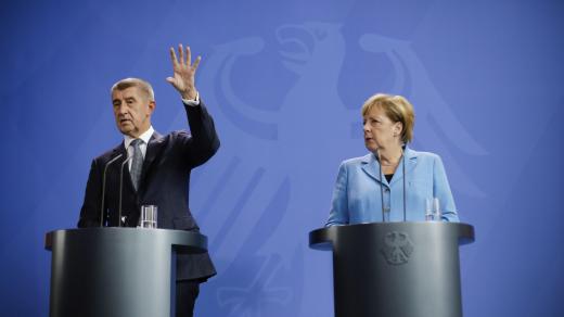 Andrej Babiš a Angela Merkelová v Berlíně
