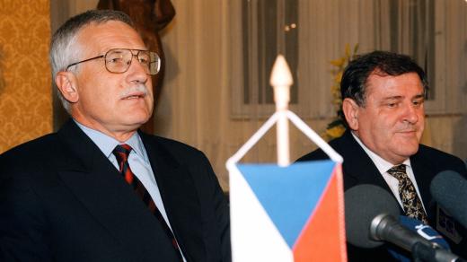 Premiéři České republiky a Slovenska Václav Klaus a Vladimír Mečiar