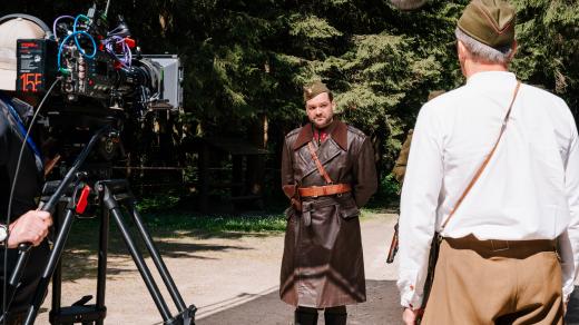 Natáčení filmu Přiložte na ohně!