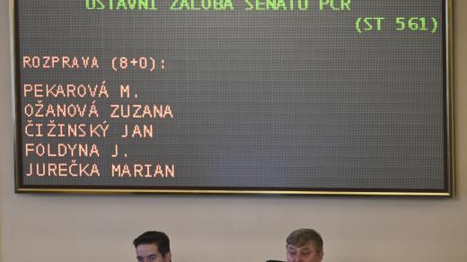 Ústavní žaloba na prezidenta Zemana nakonec ve sněmovně podle očekávání neprošla