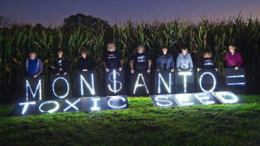 Protest proti agrokorporaci Monsanto (dnes vlastněné německou korporací Bayer)