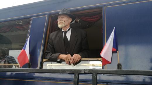 Návštěvníky Prezidentského vlaku na olomouckém hlavním nádraží přivítal prezident Masaryk