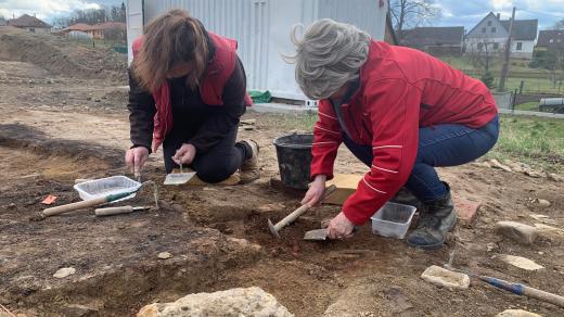Na rychnovských archeologických nalezištích pracují odborníci z Ukrajiny