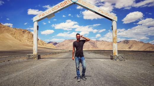 Tádžikistán - Pamír highway nedaleko města Murghab
