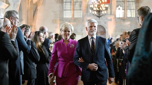 Inaugurace nově zvoleného prezidenta Petra Pavla, 9. března 2023, Pražský hrad. Vlevo je první dáma Eva Pavlová