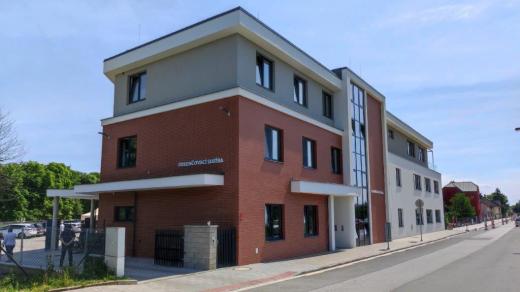 V Honkově ulici v Hradci Králové byla dokončena stavba budovy odlehčovací služby