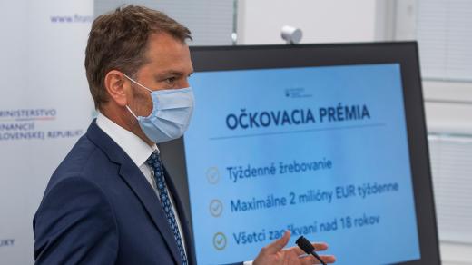 Slovenský ministr financí Igor Matovič představil loterii, která má zvýšit zájem o očkování