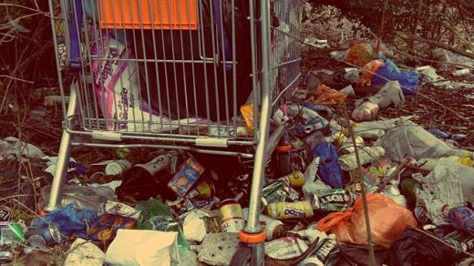 rubbish-trash-waste-garbage-dump-recycling-junk.jpg