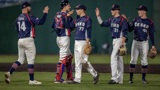 Čeští baseballisté si poprvé vyzkoušeli hru na slavném Tokyo Dome
